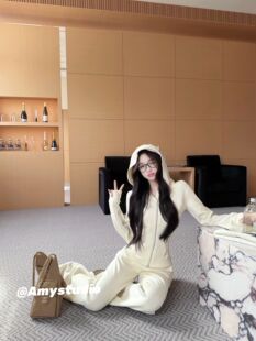 艾米 2026秋新款韩版AMY时尚百搭连帽拉链外套+高腰阔腿裤2件套女