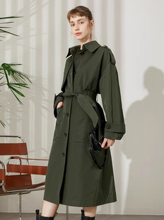 Miccbeirn军绿色经典帅气风衣女英伦时尚翻领中长款系带收腰外套