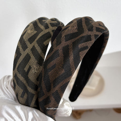 发箍女高颅顶中古风双F字母凹凸发卡高级感轻奢气质百搭洋气发饰