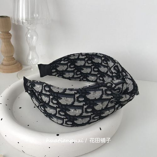 高颅顶字母D宽边复古交叉发箍中古vintage女网红法式老花发卡头箍