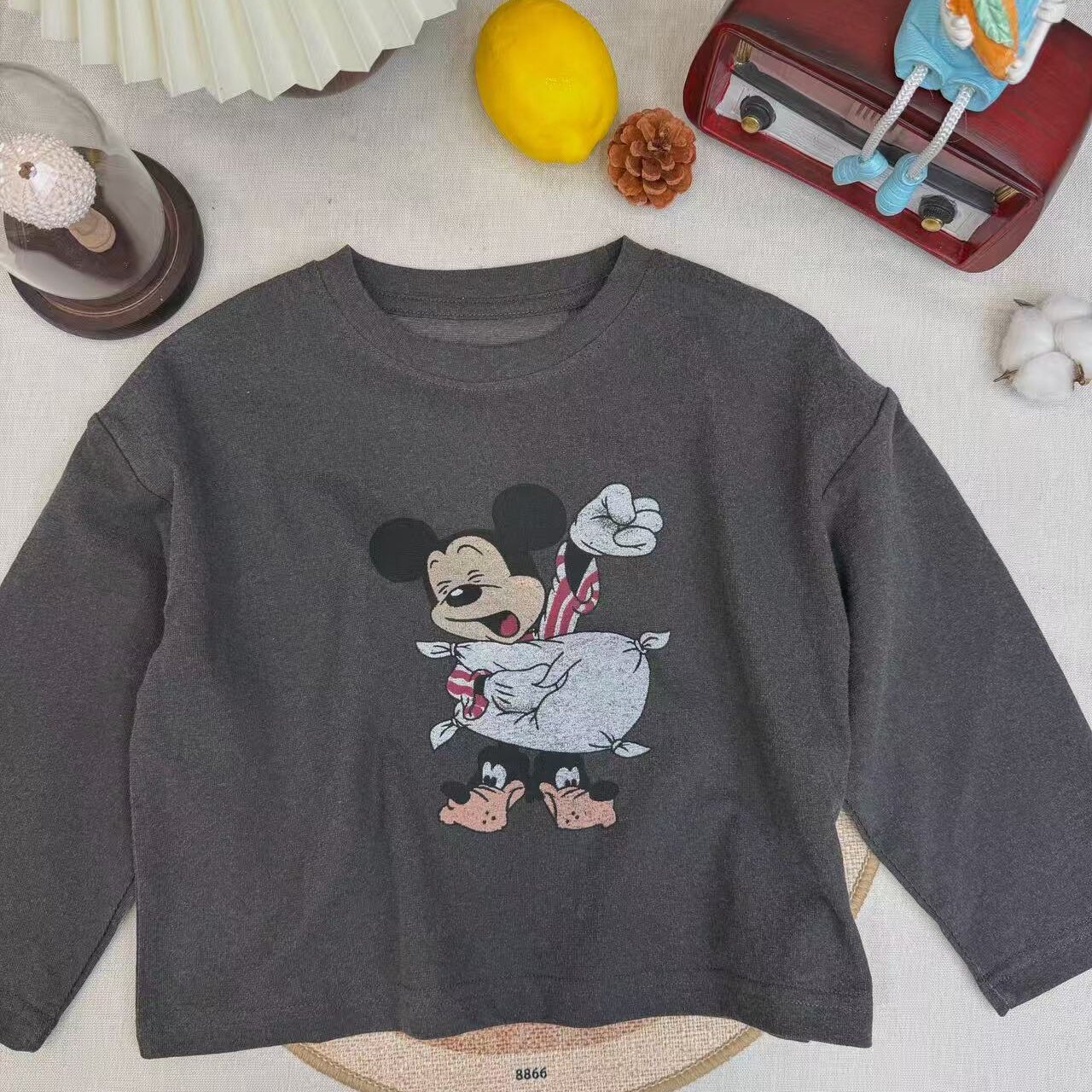 韩版时尚百搭长袖卡通印花圆领短袖T恤男女童春秋季休闲内