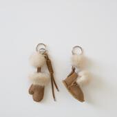 肉肉陈Whiterm韩版 可爱迷你水貂毛皮草小手套包挂钥匙扣雪地靴