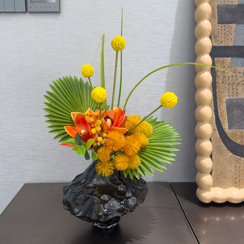 wo+艺术山谷花瓶仿真蕙兰花束