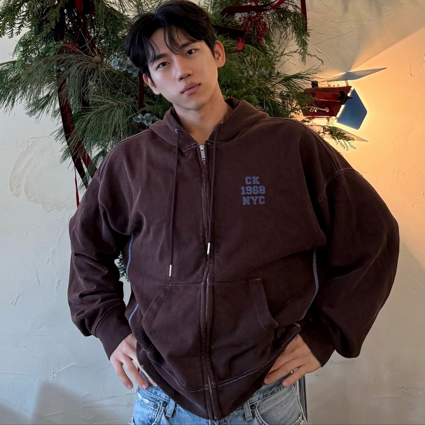 CK Jeans韩国代购25冬男士休闲复古水洗印花连帽卫衣外套4RE211G