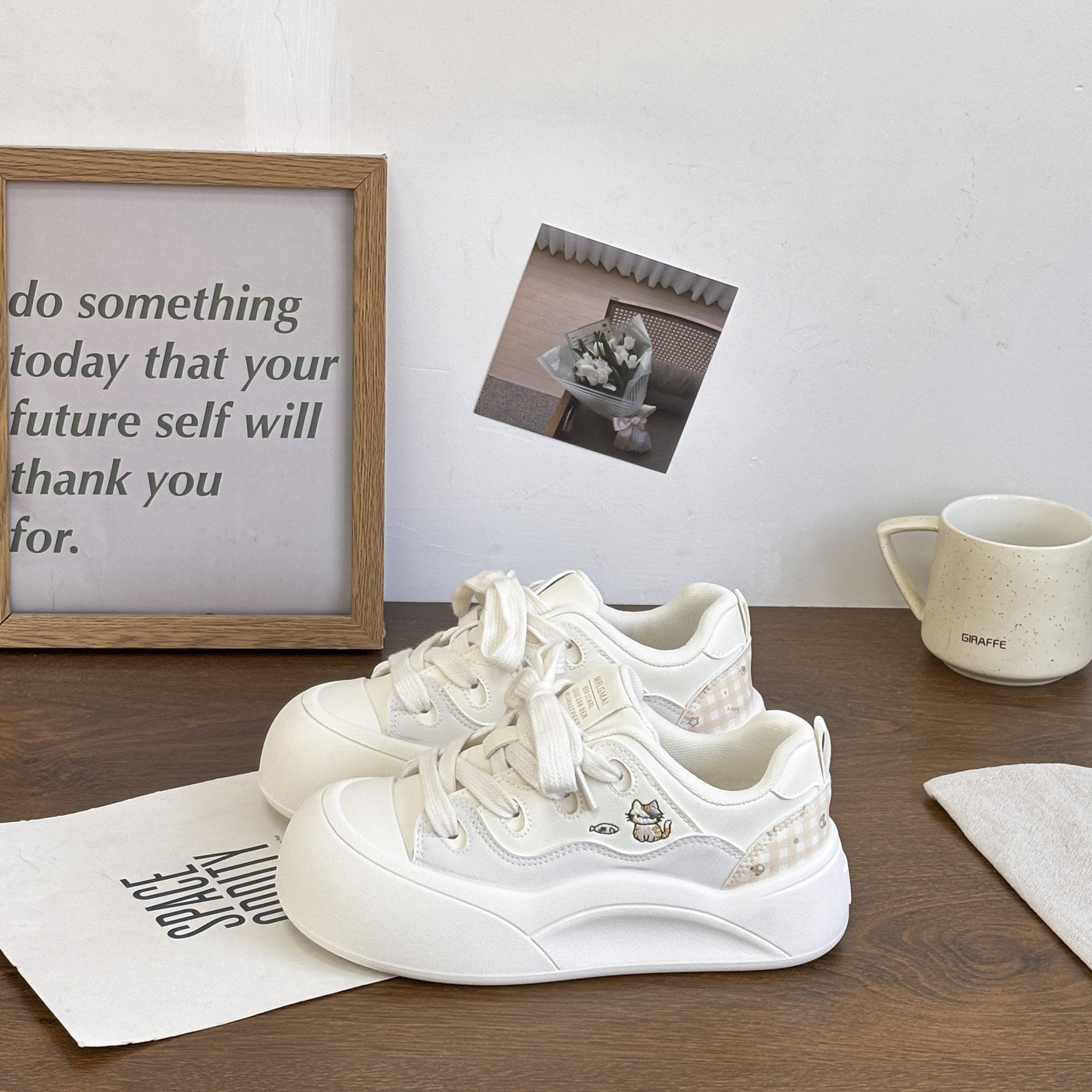 厚底原创小白鞋女2026春季新款圆头增高ins风潮流休闲通勤板鞋子,女鞋,休闲板鞋,淘宝优惠券,粉丝福利购,淘宝优惠卷