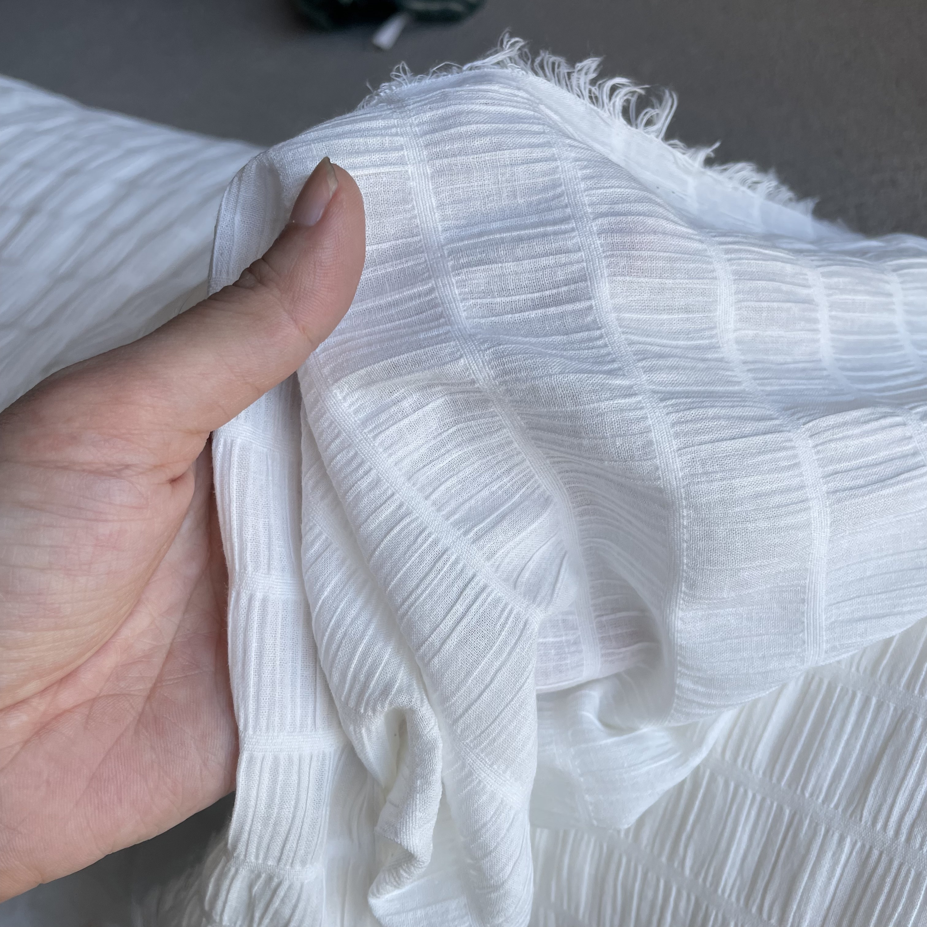 白色全棉泡泡棉高支棉衬衫连衣裙棉料设计师窗帘布料13元一米