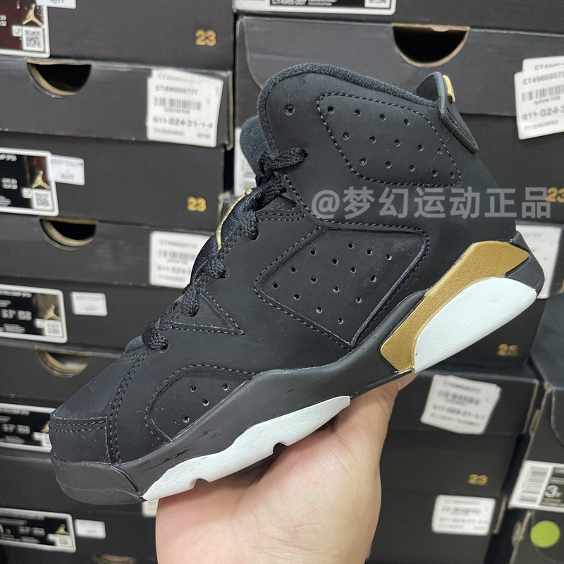 耐克NIKE小童男童女童AJ6复刻运动时尚潮流黑金篮球鞋童鞋 CT4965