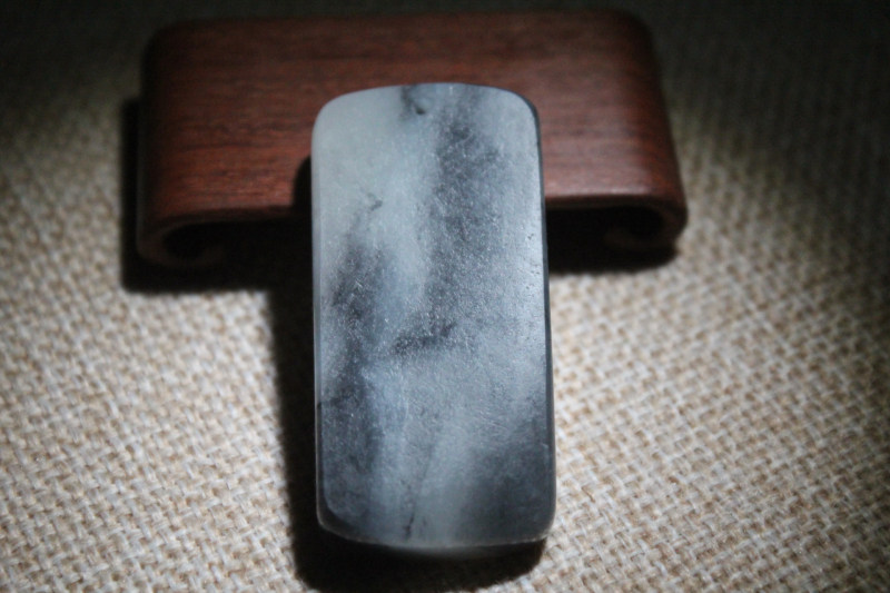 新疆和田玉籽料文玩手机钥匙小挂件吊坠项转运珠满皮青花无事牌