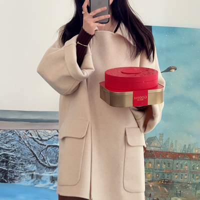 【ANOFREE ME】 一眼心动的淡淡柔柔 30%山羊绒自在贵气轻暖大衣