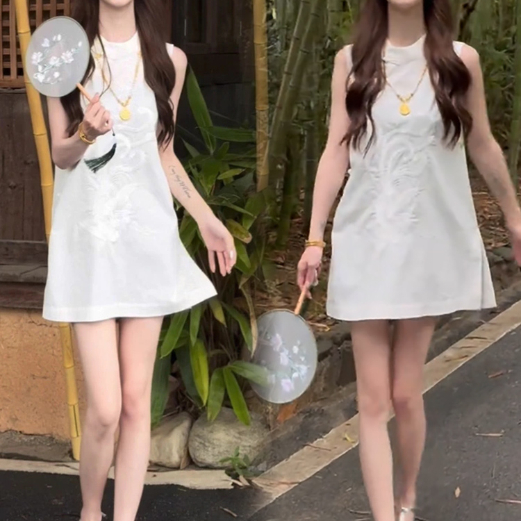 新中式国风连衣裙女2025夏季新款洋气显瘦盘扣中长改良短款旗袍裙