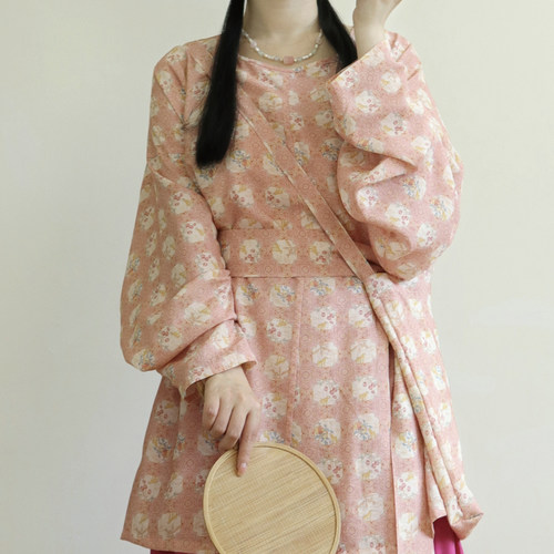 摸鱼儿唐制印花人棉汉服套装