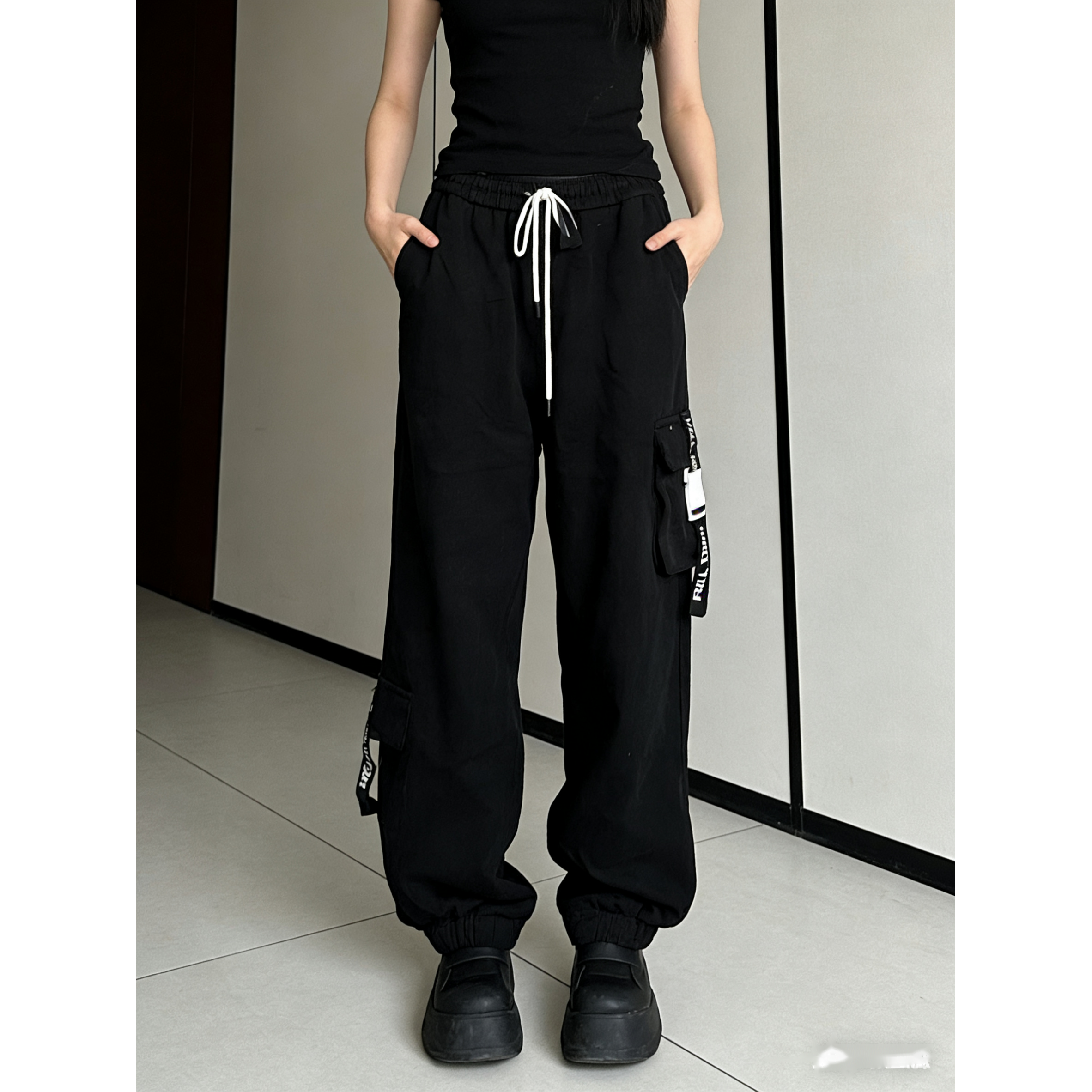 字母加厚卫裤女户外7家2025新款冬季宽松加绒运动休闲工装裤女裤