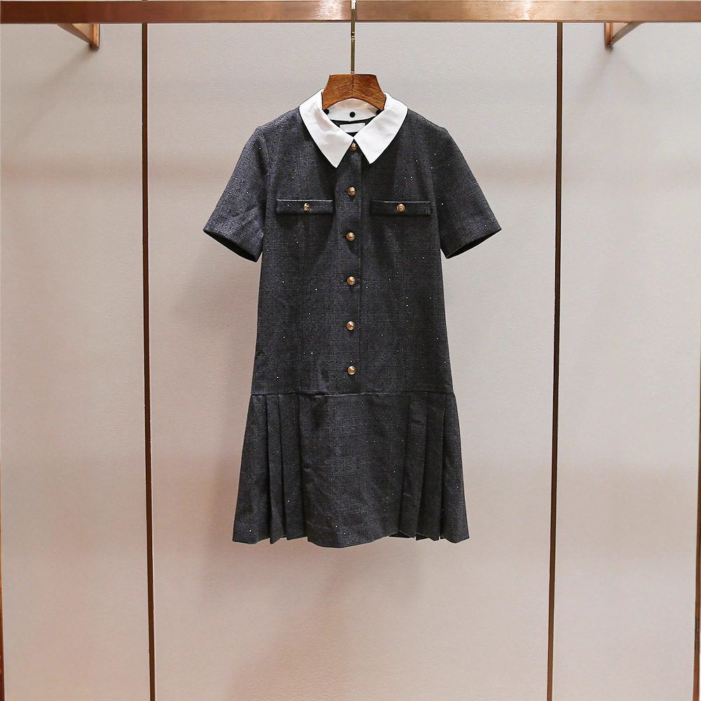 S家秋季新款法式英伦风撞色翻领短袖直筒百褶拼接单排扣连衣裙女