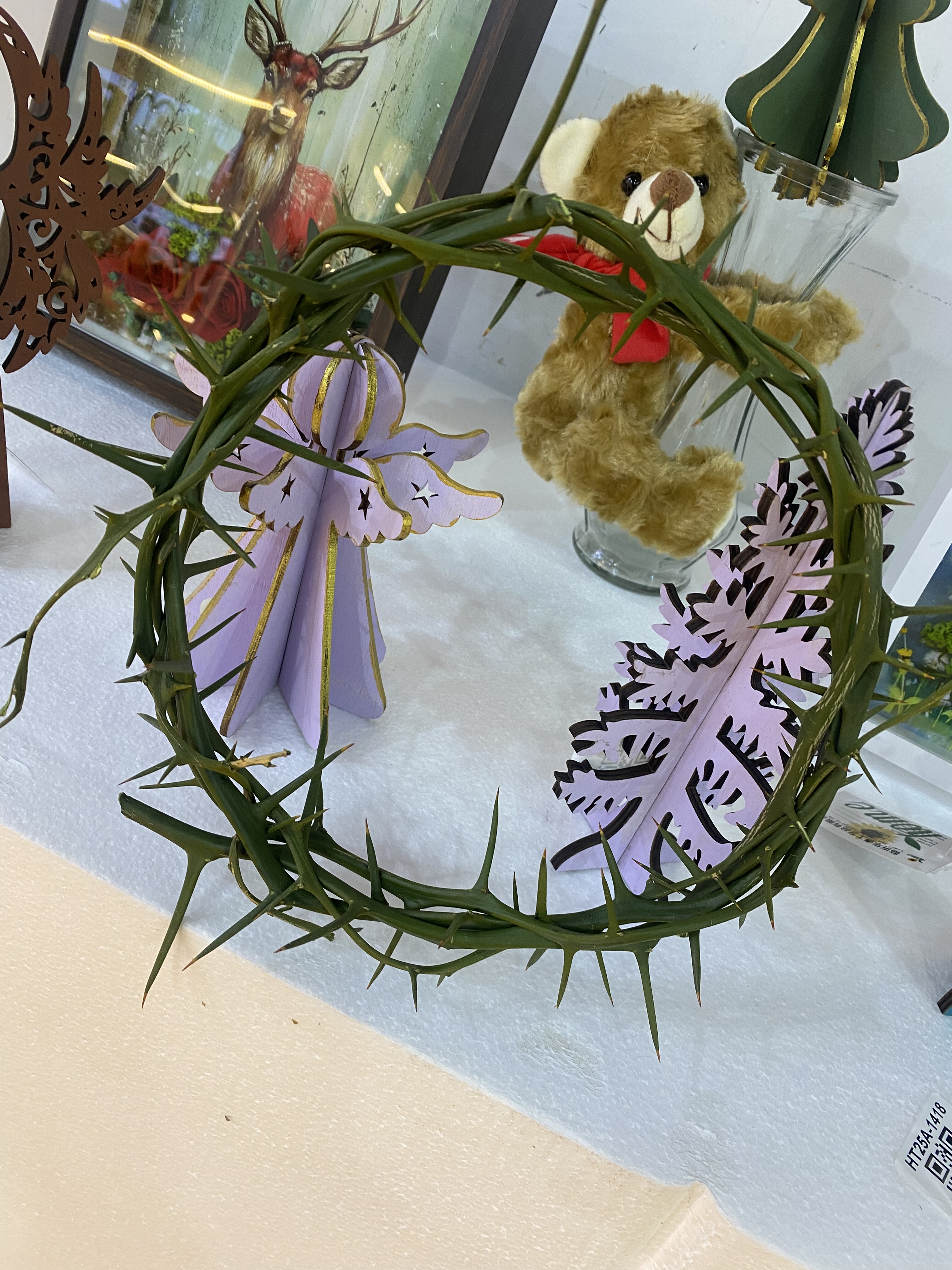 跨境圣心大教天主堂周边文创装饰荆棘王冠手办信仰饰品圣诞礼物