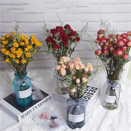 书房桌面ins北欧风玻璃瓶干花