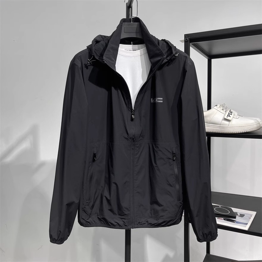 男装高端系列纯黑色连帽软壳冲锋衣夹克 春夏季休闲户外轻薄外套