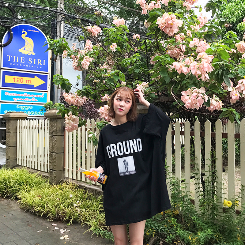 馨帮帮 夏季休闲街头短袖T恤女韩系chic字母印花宽松圆领上衣