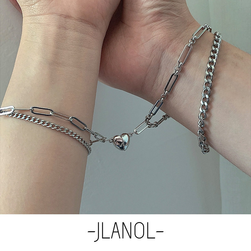 killwinner怦然心动叠戴拼接磁铁爱心相吸手链情侣款时尚简约手饰