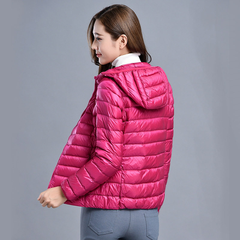 唯品会特卖断码清仓特价处理轻薄白鸭绒羽绒服女装品牌正品春秋冬