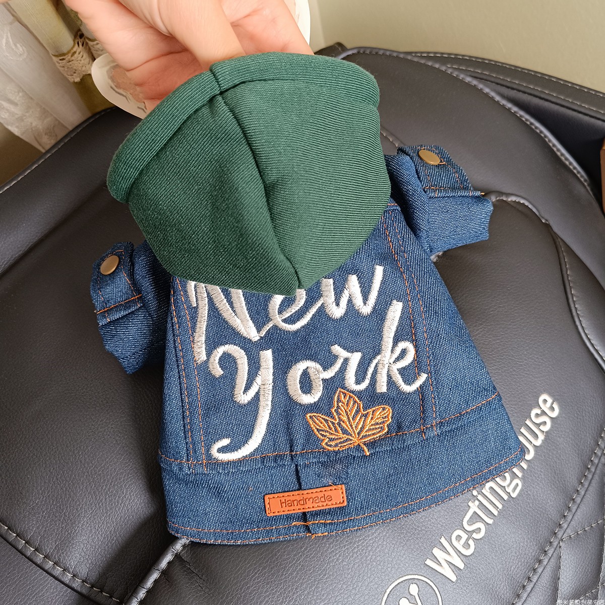 帅气纽约帽衫外套泡米酱狗狗泰迪