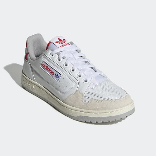 阿迪达斯春季男女板鞋