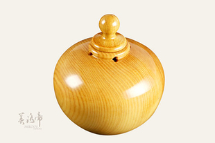 台湾桧木香薰精油闻香瓶精致的家具卧室小摆饰散发着淡淡桧木香