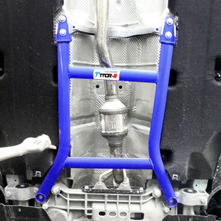 TTCR-II适用于l13-21款Q3平衡杆顶吧奥迪TT防倾杆改装稳定杆加固