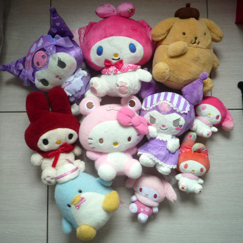 外单 hello kitty my melody 布丁狗 安抚玩偶 摆件玩具 多款