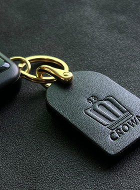 适用丰田皇冠CROWN汽车钥匙扣真皮牛皮挂件 可印字母数字手机号码