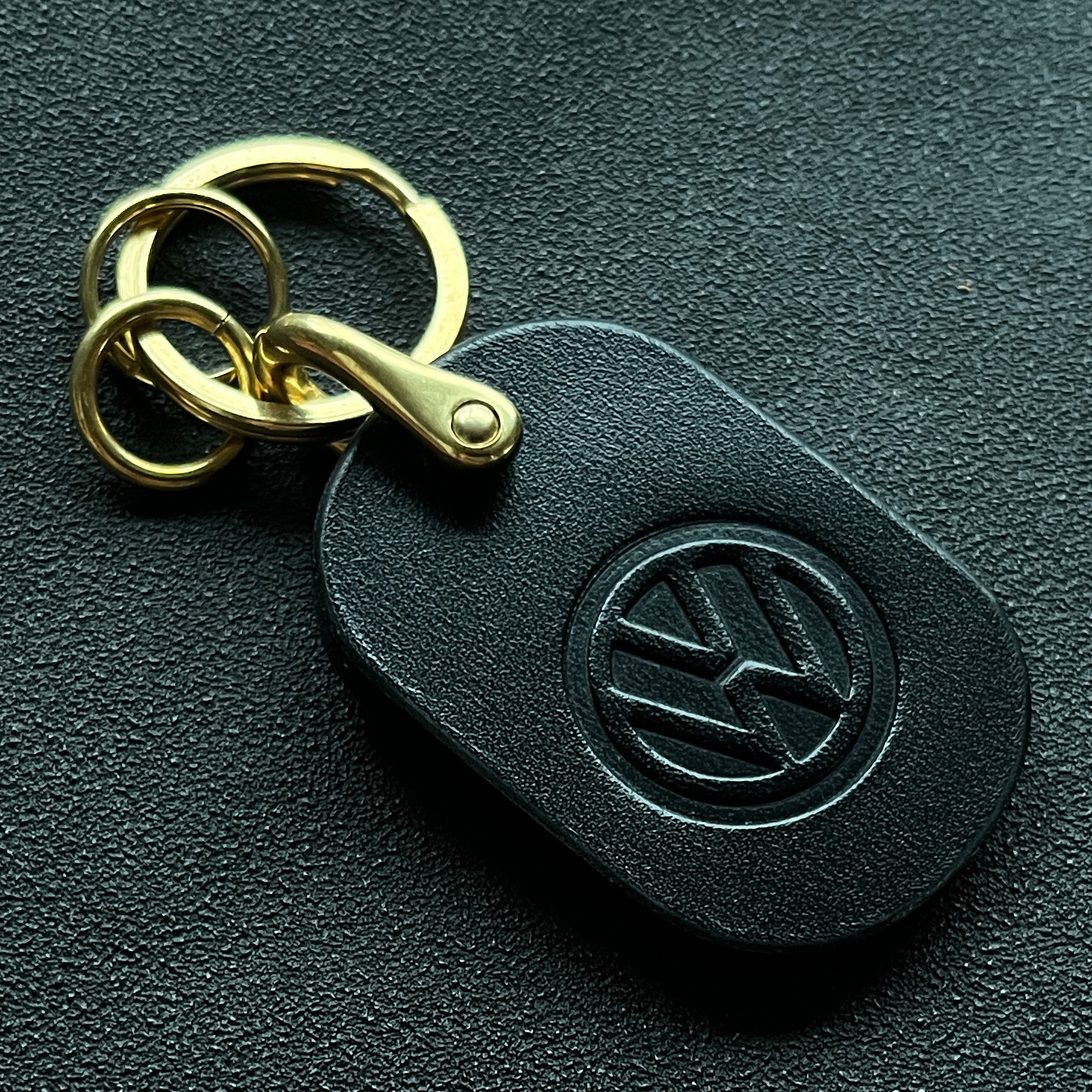 适用凌渡途观速腾途昂钥匙扣挂件