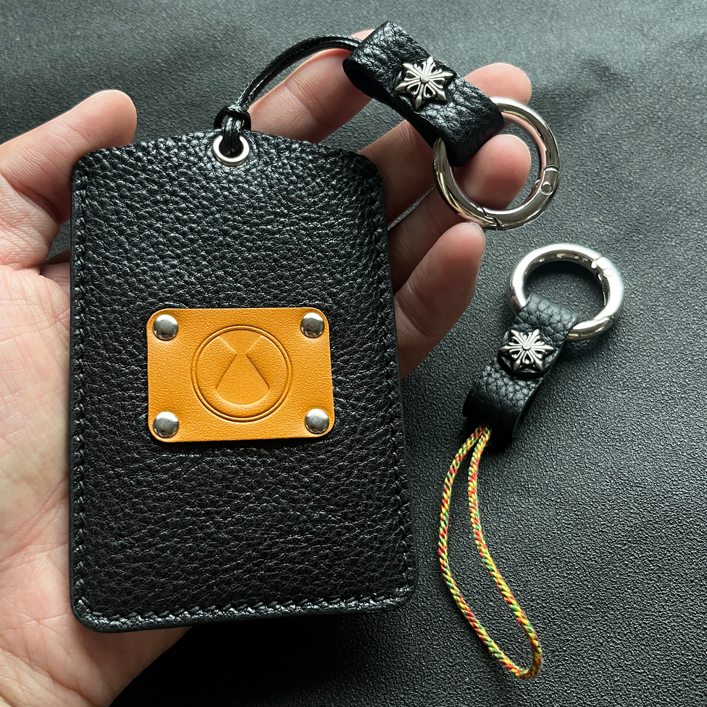 适用腾势汽车卡片钥匙套