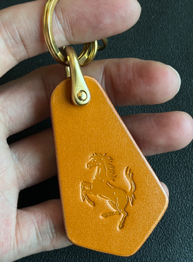 适用于法拉利Roma296 458汽车钥匙扣真皮牛皮挂件皮牌创意定制