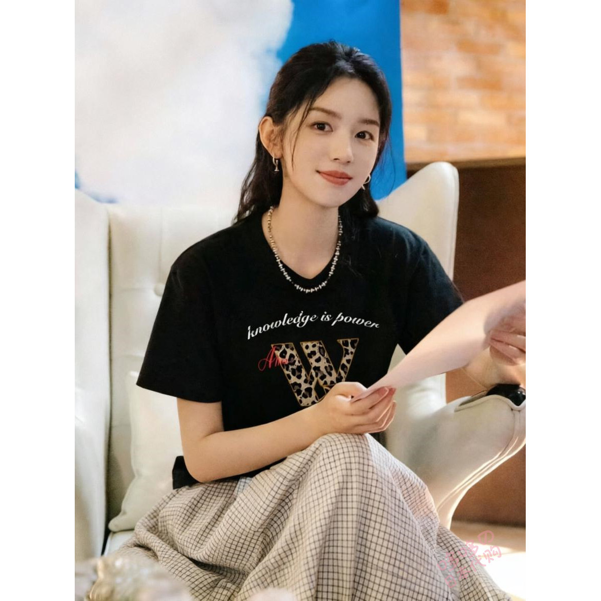 周也同款豹纹字母宽松显瘦女T恤