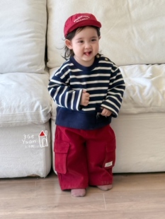 三个院秋冬蓝色条纹加绒卫衣宝宝红色口袋工装裤