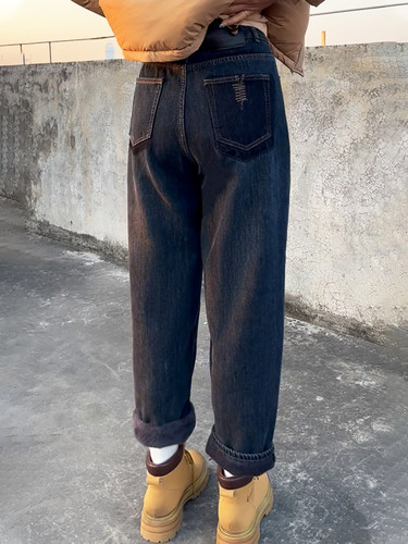 大码女装梨型身材牛仔裤