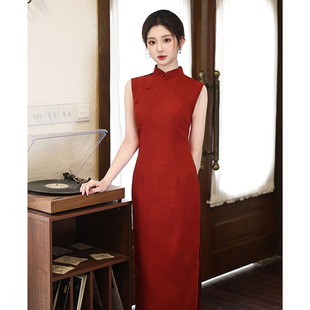 喜婆婆旗袍大红年轻款婚宴礼服2026年新款夏款无袖敬酒服妈妈回门