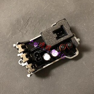 奔驰W220 S320 S280 S350 S600 CL500空调鼓风机电阻 马达 调节器