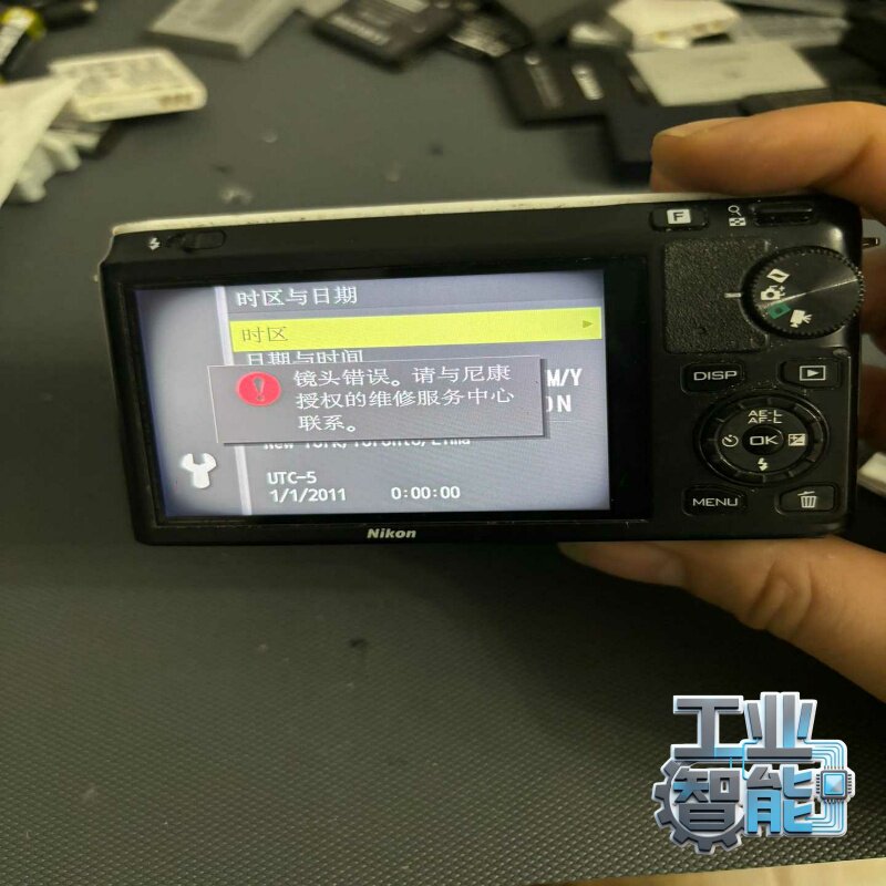 询价~尼康J1