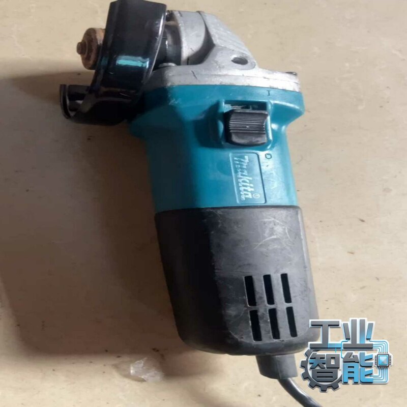 询价~牧田9553HN角磨机，220V，710W，正常使用，实物拍
