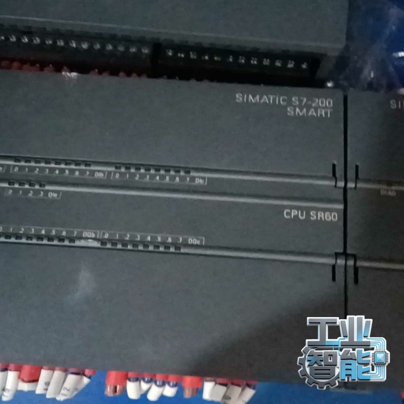 询价西门子S7-200SMARTPLC主机st60有3个。s