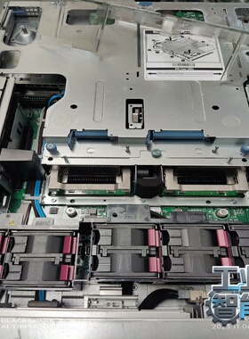 询价~RX2800I4 小型机 单CPU 单内存板，双电源，测试没