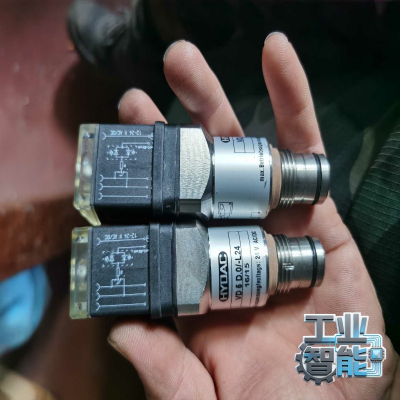 全新贺德克压力开关，全新库存件，型号VD5D.0/-L24-议价