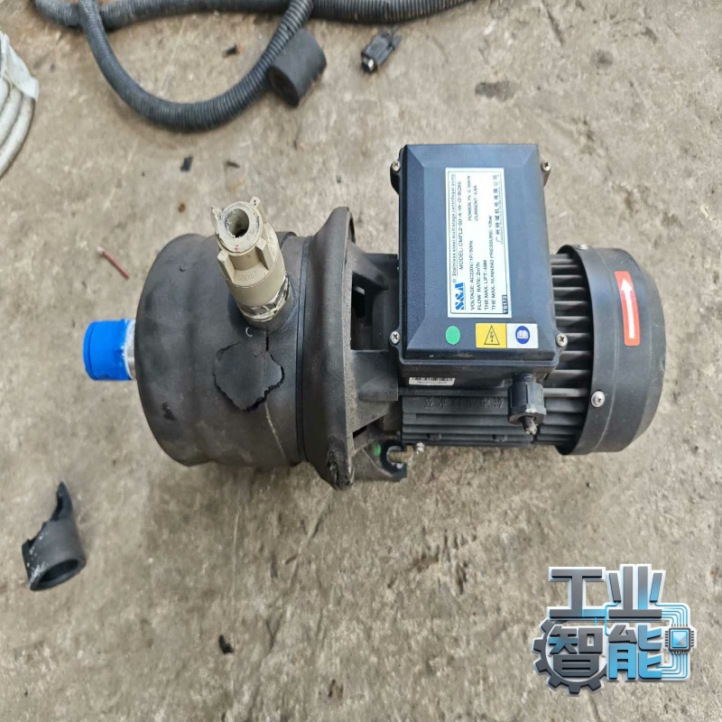 凌霄不锈钢水泵CMFL2-50-A-W-G-BQBE特域冷水-议价