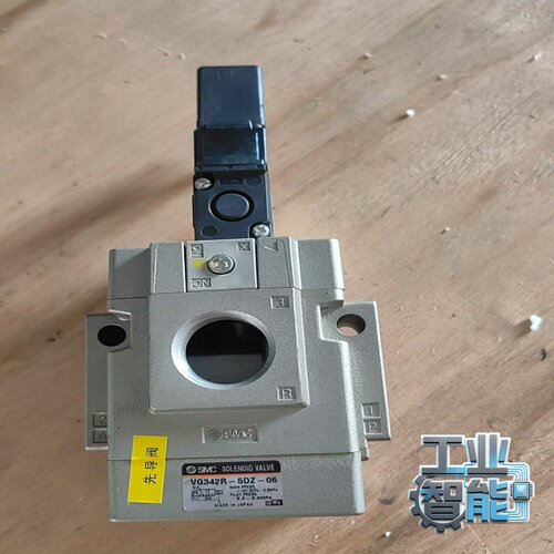询价日本SMC原装电磁阀VG342R-5DZ-06，型号VG34