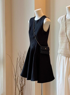 胖m200斤显瘦无袖裙子适合小个子的连衣裙夏季2025新款高级感短裙
