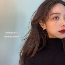 ins冷淡气质风耳环女韩国精致小巧潮流时尚锆石925银针耳钉D109