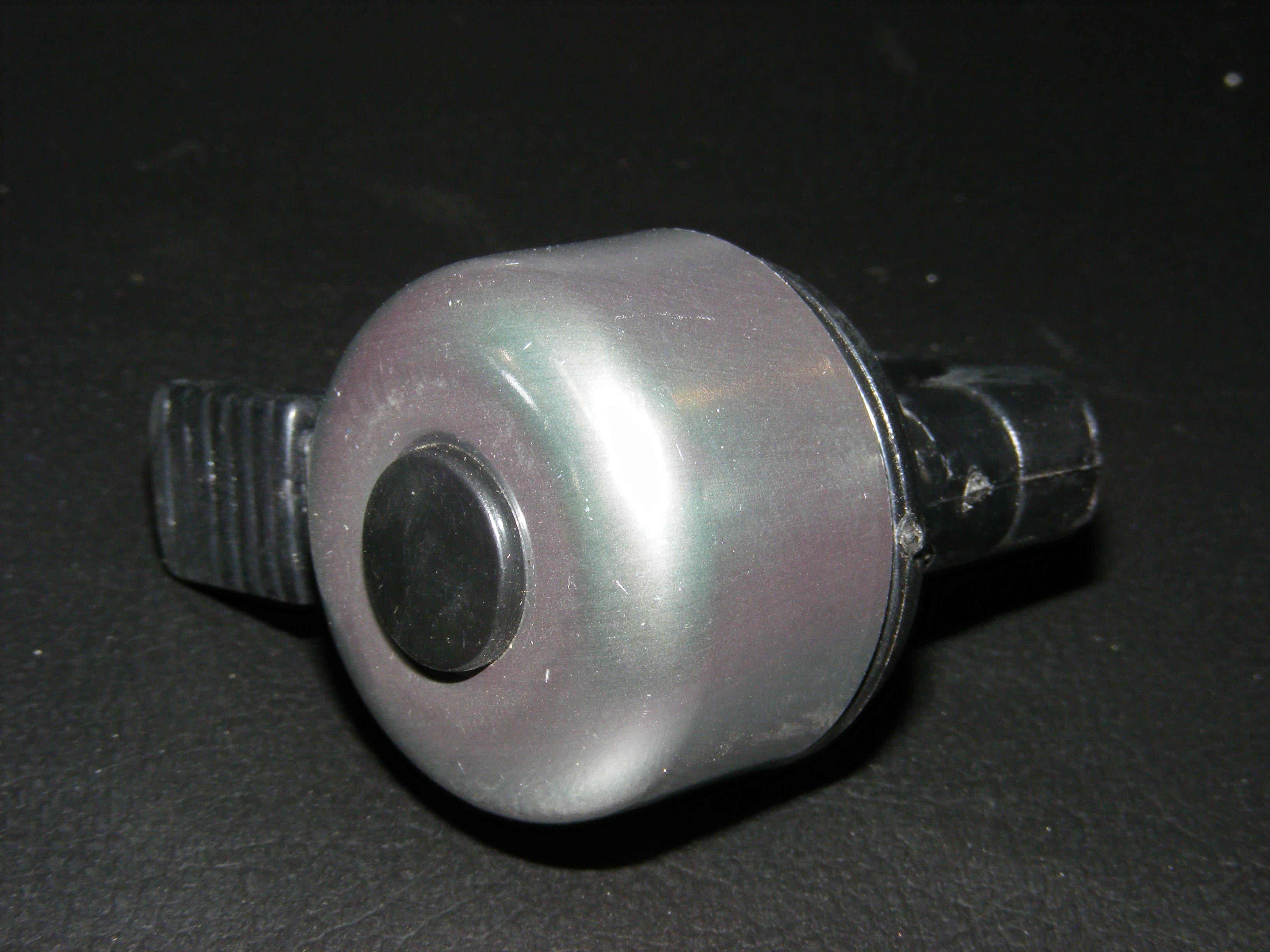 Avertisseur de vélo sonnerie commune - Ref 1455713 Image 1