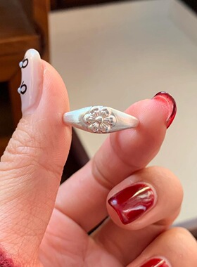 S990纯银新中式梅花戒指复古冬季高级感冷淡风食指戒