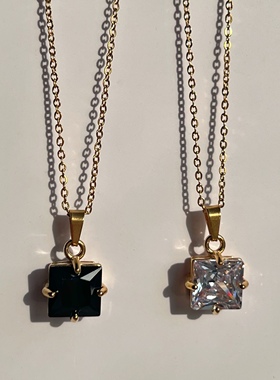 欧美时髦ins博主款小众高级冷淡几何方形黑色白锆石防水钛钢项链