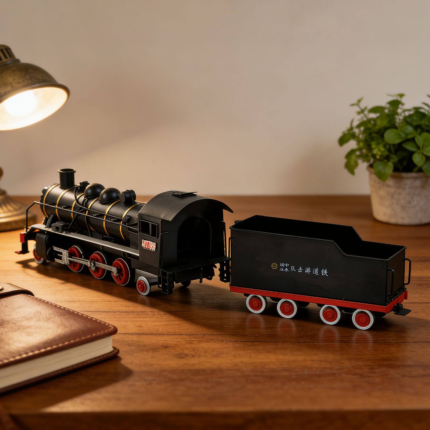 欧式复古蒸汽火车模型家居装饰品桌面手工摆件铁艺机车金属工艺品